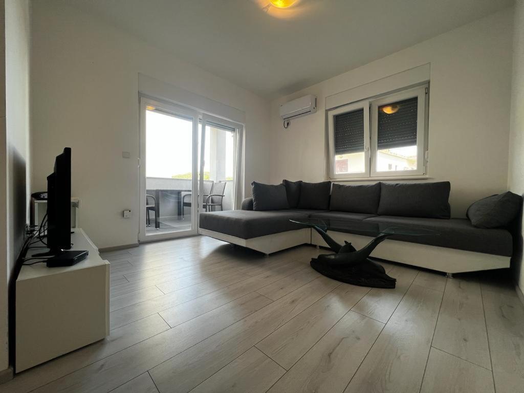 Apartments Petrusic Supetarska Draga Zewnętrze zdjęcie