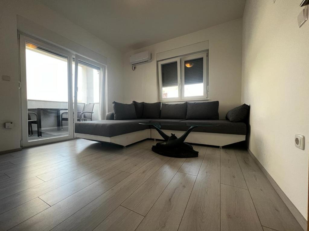 Apartments Petrusic Supetarska Draga Zewnętrze zdjęcie